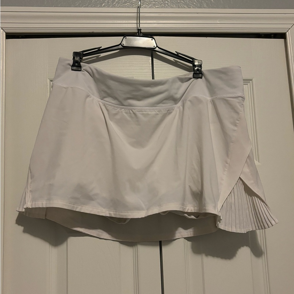 Lulu lemon Tennis Skirt size 14